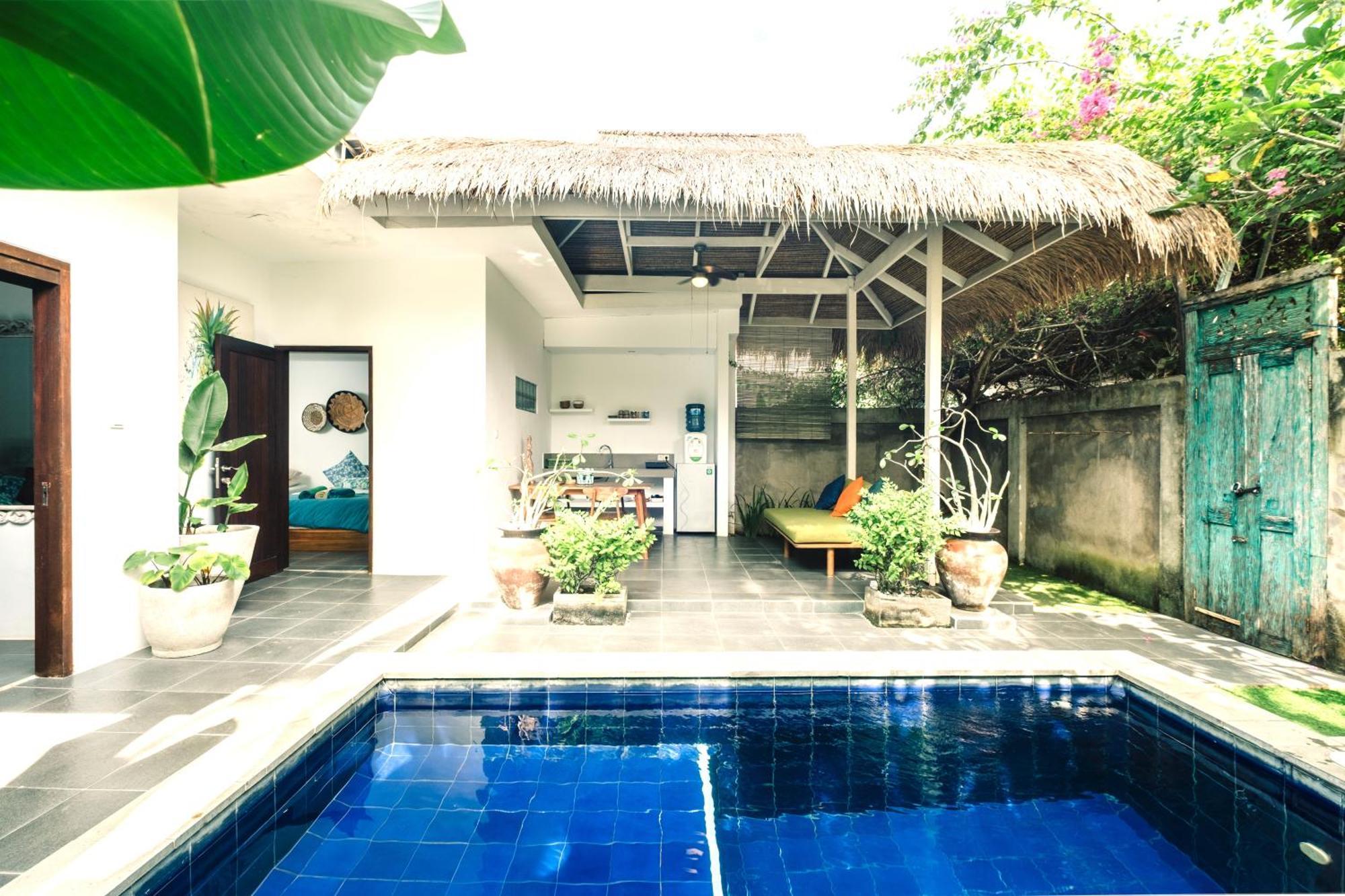 Mewali Villa'S Kuta  ภายนอก รูปภาพ