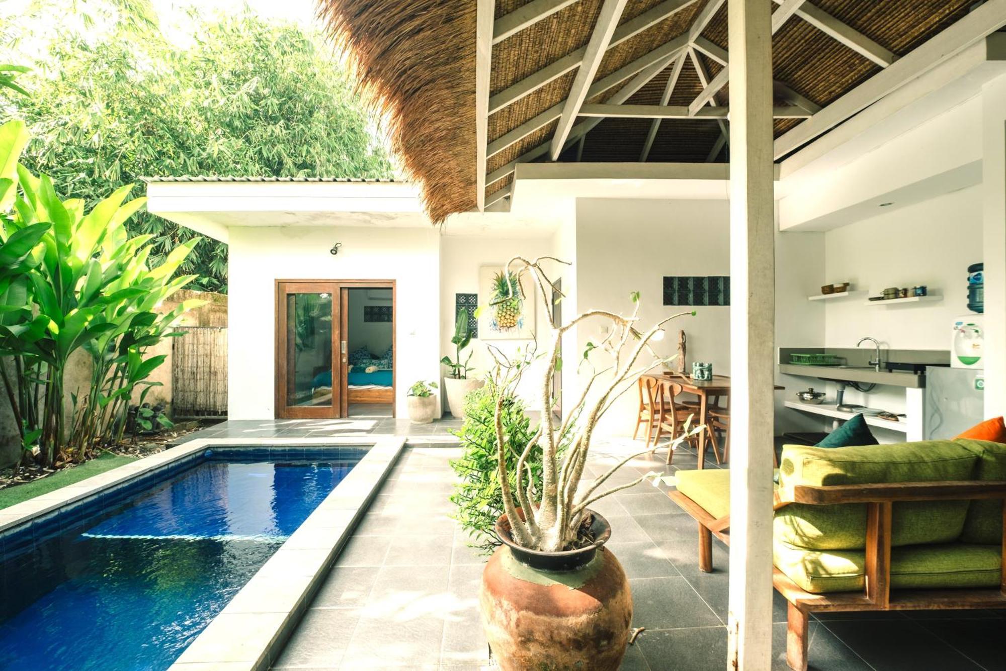 Mewali Villa'S Kuta  ภายนอก รูปภาพ
