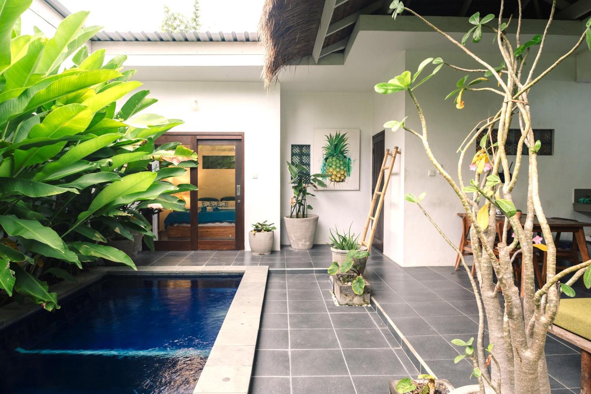 Mewali Villa'S Kuta  ภายนอก รูปภาพ