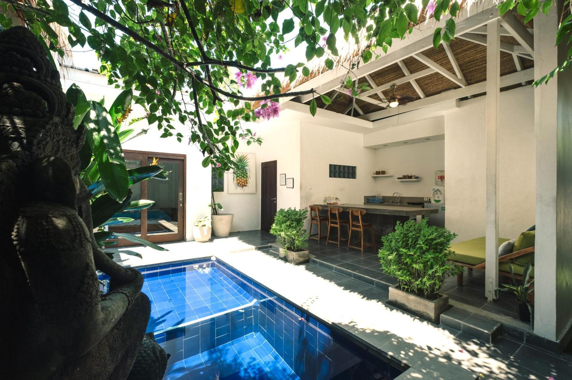 Mewali Villa'S Kuta  ภายนอก รูปภาพ